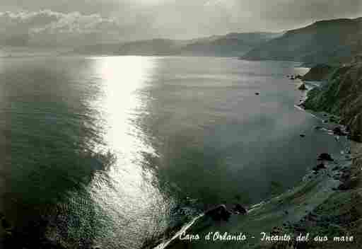 scansione0086.jpg - E' vietata la riproduzione e la diffusione, con qualsiasi mezzo e forma, delle immagini e dei dati contenuti del sito www.capodorlandoweb.it. I contenuti pubblicati sul sito, non possono essere replicati su altri siti web, mailing list, newsletter, riviste cartacee, cdrom/dvd senza la preventiva autorizzazione da parte dei rispettivi proprietari, indipendentemente dalle finalità di lucro.